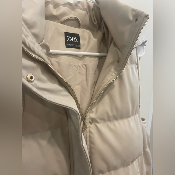 Zara Faux Leather Vest in Ecru - Picture 3 of 5